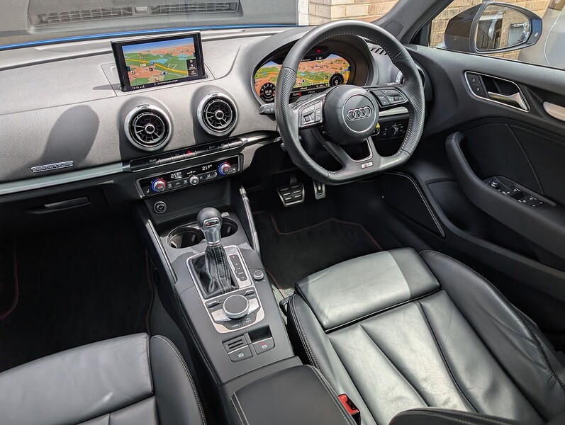 Audi 2.0 TFSI Black Edition Sportback 5dr Petrol S Tronic quattro Euro 6 (s/s) (310 ps)