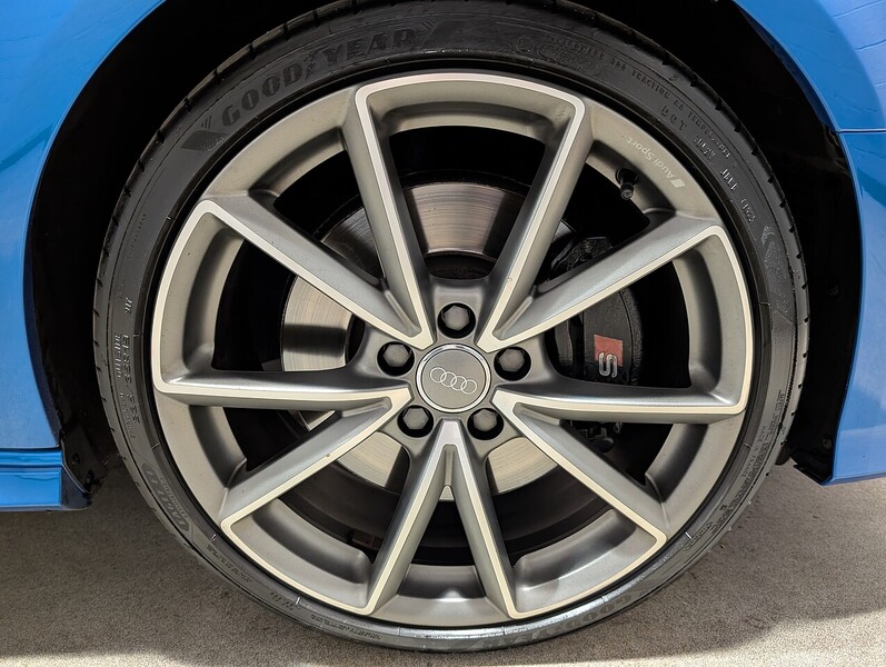 Audi 2.0 TFSI Black Edition Sportback 5dr Petrol S Tronic quattro Euro 6 (s/s) (310 ps)