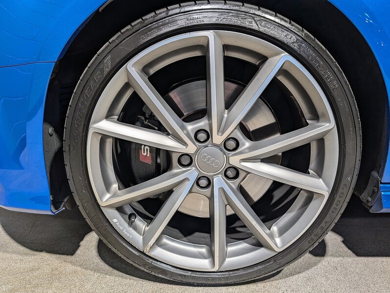 Audi 2.0 TFSI Black Edition Sportback 5dr Petrol S Tronic quattro Euro 6 (s/s) (310 ps)