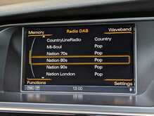 Audi RS4 Avant 4.2 FSI V8 Estate 5dr Petrol S Tronic quattro Euro 5 (450 ps) - U13628