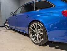 Audi RS4 Avant 4.2 FSI V8 Estate 5dr Petrol S Tronic quattro Euro 5 (450 ps) - U13628