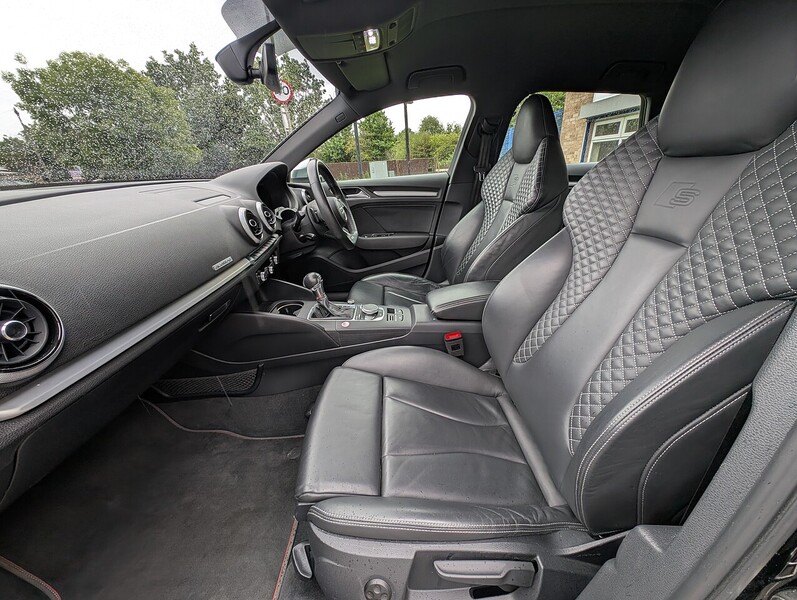 Audi 2.0 TFSI Sportback 5dr Petrol S Tronic quattro Euro 6 (s/s) (310 ps)