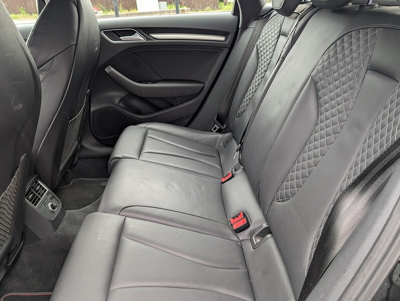 Audi 2.0 TFSI Sportback 5dr Petrol S Tronic quattro Euro 6 (s/s) (310 ps)