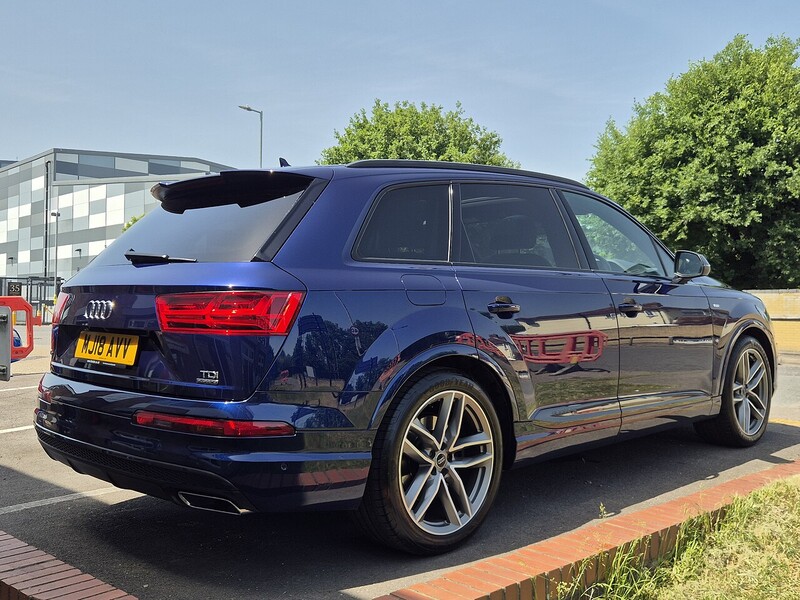 Audi 3.0 TDI V6 Black Edition SUV 5dr Diesel Tiptronic quattro Euro 6 (s/s) (272 ps)