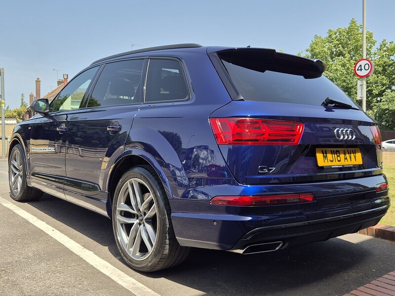 Audi 3.0 TDI V6 Black Edition SUV 5dr Diesel Tiptronic quattro Euro 6 (s/s) (272 ps)