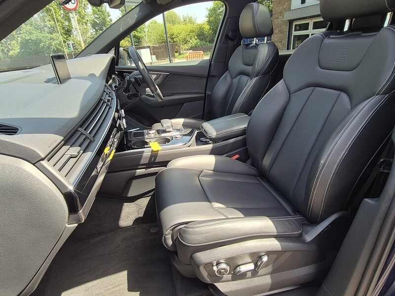 Audi 3.0 TDI V6 Black Edition SUV 5dr Diesel Tiptronic quattro Euro 6 (s/s) (272 ps)
