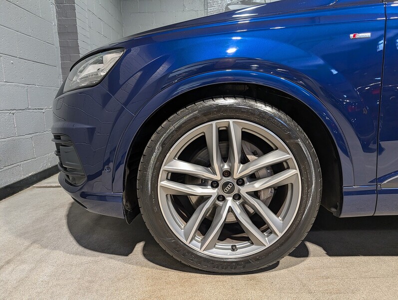 Audi 3.0 TDI V6 Black Edition SUV 5dr Diesel Tiptronic quattro Euro 6 (s/s) (272 ps)