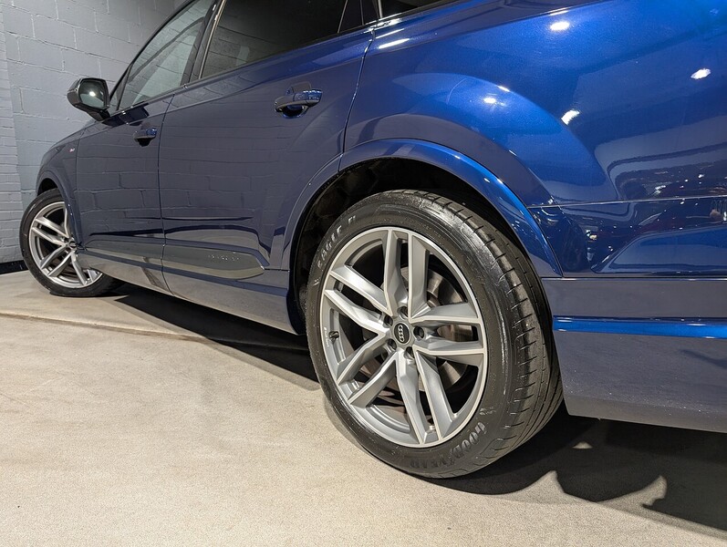 Audi 3.0 TDI V6 Black Edition SUV 5dr Diesel Tiptronic quattro Euro 6 (s/s) (272 ps)