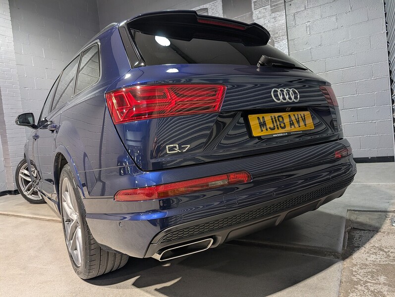 Audi 3.0 TDI V6 Black Edition SUV 5dr Diesel Tiptronic quattro Euro 6 (s/s) (272 ps)