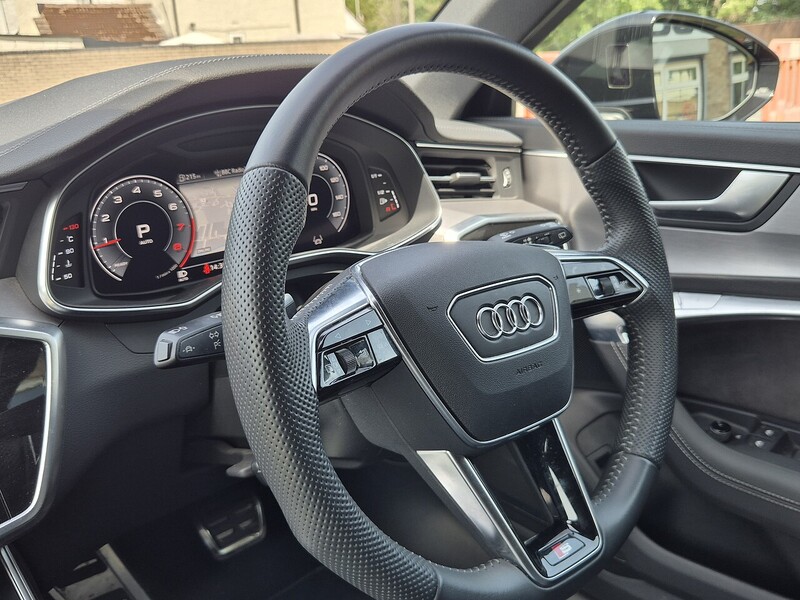 Audi 2.0 TFSI 45 S line Estate 5dr Petrol S Tronic quattro Euro 6 (s/s) (245 ps)