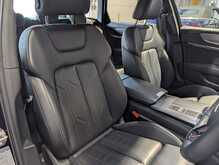 Audi A6 Avant 2.0 TFSI 45 S line Estate 5dr Petrol S Tronic quattro Euro 6 (s/s) (245 ps) - U13635