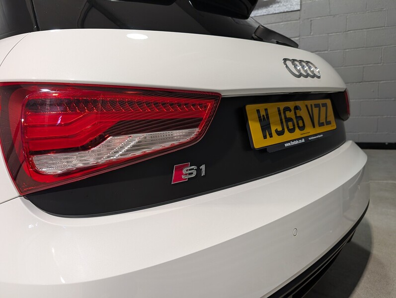 Audi Audi S1 TFSI Hatchback 2.0 Manual Petrol