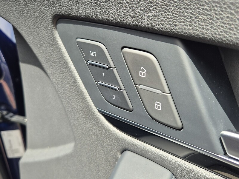 Audi Audi Q5 TFSI Vorsprung SUV 2.0 Automatic Petrol