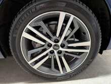 Audi Q5 2.0 TFSI 45 S line SUV 5dr Petrol S Tronic quattro Euro 6 (s/s) (265 ps) - U13640