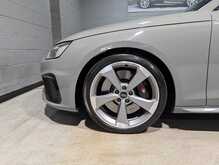 Audi S4 Avant 3.0 TDI V6 Black Edition Estate 5dr Diesel Tiptronic quattro Euro 6 (s/s) (347 ps) - U13643