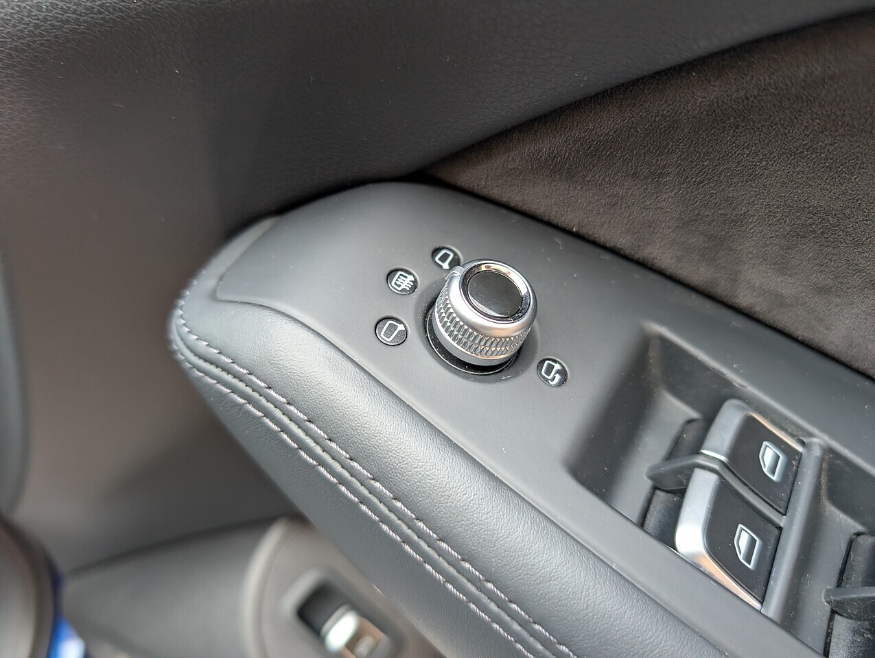 2015 Audi Q5 thumbnail 16