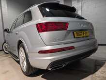 Audi Q7 3.0 TDI V6 S line SUV 5dr Diesel Tiptronic quattro Euro 6 (s/s) (272 ps) - U13658
