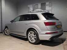 Audi Q7 3.0 TDI V6 S line SUV 5dr Diesel Tiptronic quattro Euro 6 (s/s) (272 ps) - U13658