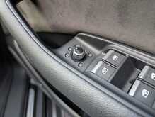 Audi Q7 3.0 TDI V6 S line SUV 5dr Diesel Tiptronic quattro Euro 6 (s/s) (272 ps) - U13658
