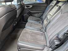 Audi Q7 3.0 TDI V6 S line SUV 5dr Diesel Tiptronic quattro Euro 6 (s/s) (272 ps) - U13658