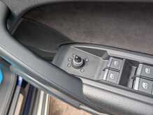 Audi Q5 2.0 TFSI 45 S line SUV 5dr Petrol S Tronic quattro Euro 6 (s/s) (245 ps) - U13662
