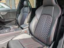 Audi RS4 Avant 2.9 TFSI V6 Estate 5dr Petrol Tiptronic quattro Euro 6 (s/s) (450 ps) - U13687