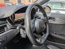 Audi RS4 Avant 2.9 TFSI V6 Estate 5dr Petrol Tiptronic quattro Euro 6 (s/s) (450 ps) - U13687