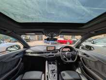 Audi RS4 Avant 2.9 TFSI V6 Estate 5dr Petrol Tiptronic quattro Euro 6 (s/s) (450 ps) - U13687