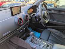 Audi RS3 2.5 TFSI Sportback 5dr Petrol S Tronic quattro Euro 6 (s/s) (400 ps) - U13689
