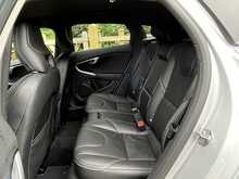 Volvo V40 T2 R-Design Pro - U10904
