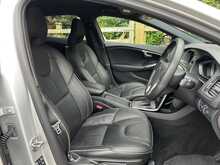 Volvo V40 T2 R-Design Pro - U10904