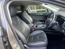 Ford Mondeo EcoBlue Titanium Edition - U10910