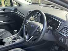 Ford Mondeo EcoBlue Titanium Edition - U10910