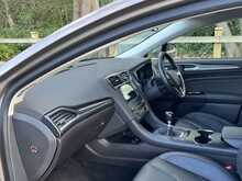 Ford Mondeo EcoBlue Titanium Edition - U10910