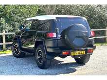 Toyota FJ CRUISER V6 - U10916
