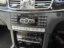 Mercedes-Benz E Class E63 V8 BiTurbo AMG S - U10923