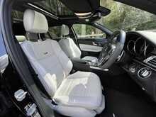 Mercedes-Benz E Class E63 V8 BiTurbo AMG S - U10923