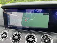 Mercedes-Benz E Class E400 V6 AMG Line - U10932