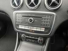 Mercedes-Benz A Class A200d Sport - U10940
