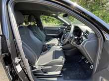Audi Q3 TFSI CoD S line - U10947