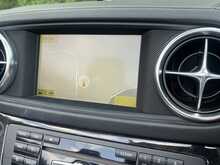 Mercedes-Benz SL SL500 V8 BlueEfficiency - U10956