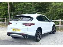 Alfa Romeo Stelvio T Lusso Ti - U10960