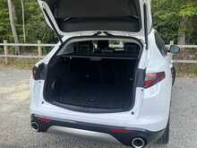Alfa Romeo Stelvio T Lusso Ti - U10960