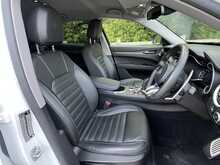 Alfa Romeo Stelvio T Lusso Ti - U10960