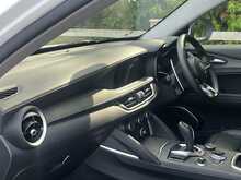Alfa Romeo Stelvio T Lusso Ti - U10960