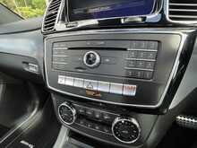 Mercedes-Benz GLE GLE350d V6 AMG Night Edition - U10975