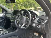 Mercedes-Benz GLE GLE350d V6 AMG Night Edition - U10975