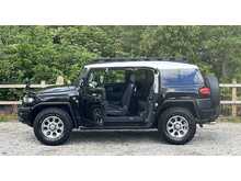 Toyota FJ Cruiser 4.0 V6 - U10976