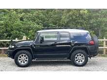 Toyota FJ Cruiser 4.0 V6 - U10976