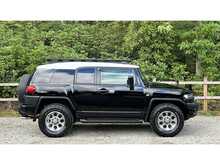 Toyota FJ Cruiser 4.0 V6 - U10976